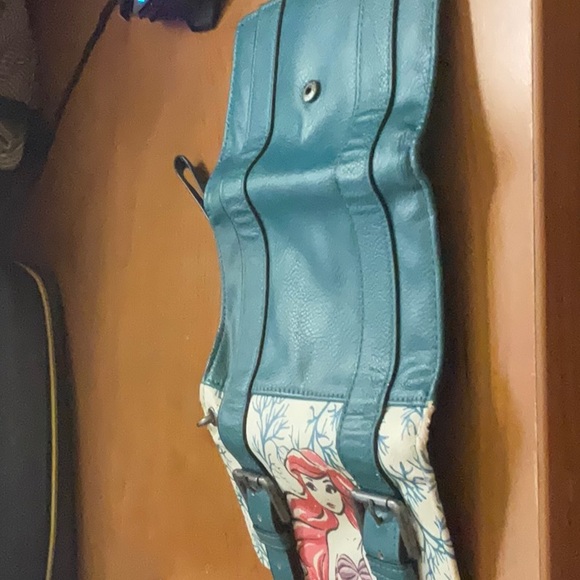 Disney little mermaid wristlet - Picture 3 of 3